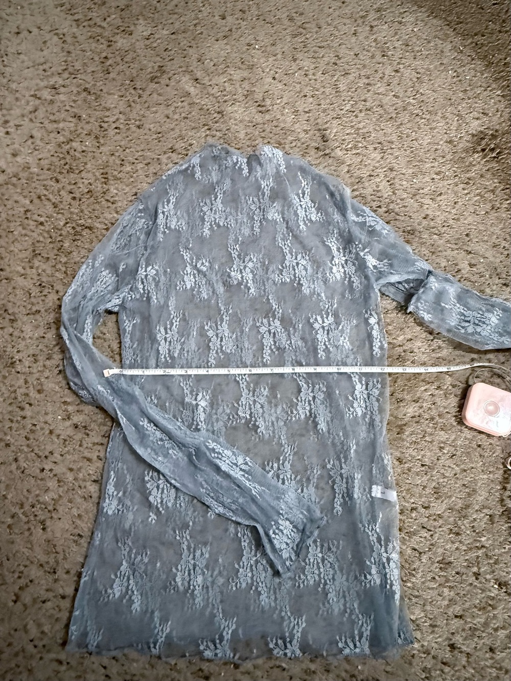 Set of 2 Vintage-Style Floral Lace Mesh Long-Sleeve Tops in Cream and Grey - Picture 5 of 6